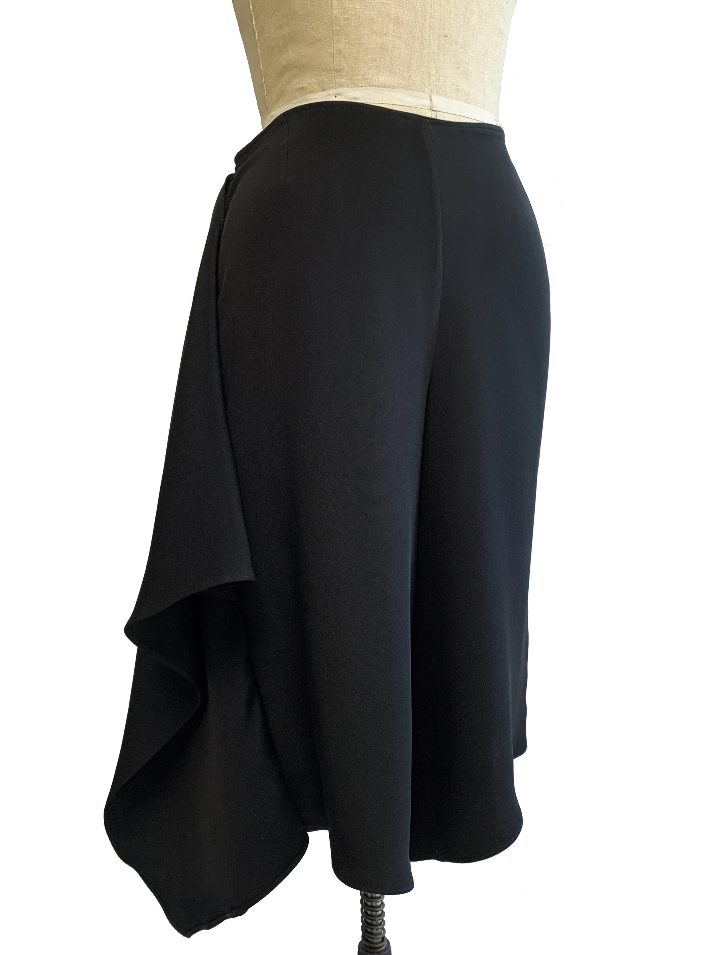 Skirt Pant — Production Mode